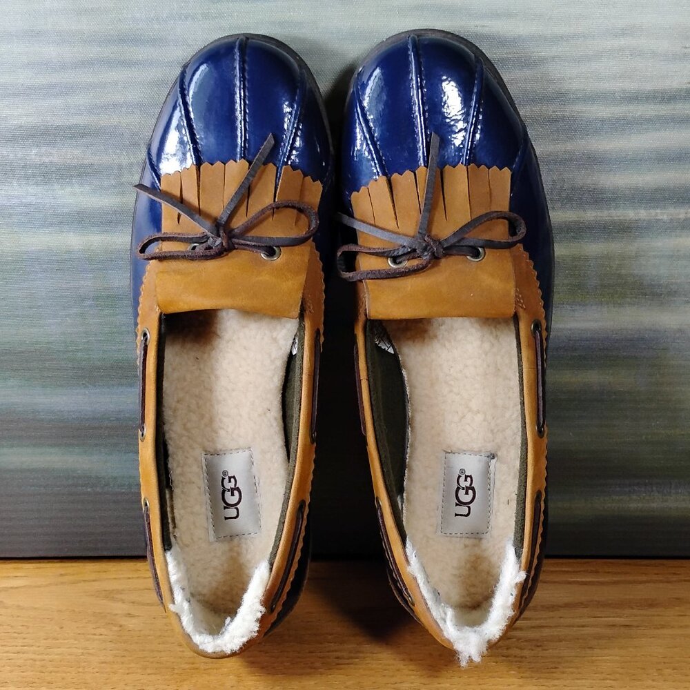 Ugg Navy and Tan Haylie Rain Skimmers Duck Shoes Size 10 EUC